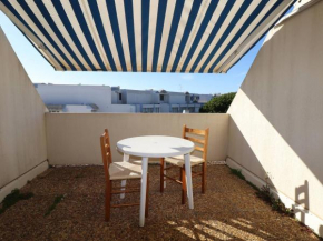 Studio cabine refait à neuf avec terrasse, piscine, parking et lave-linge - Le Grau-du-Roi - FR-1-307-249